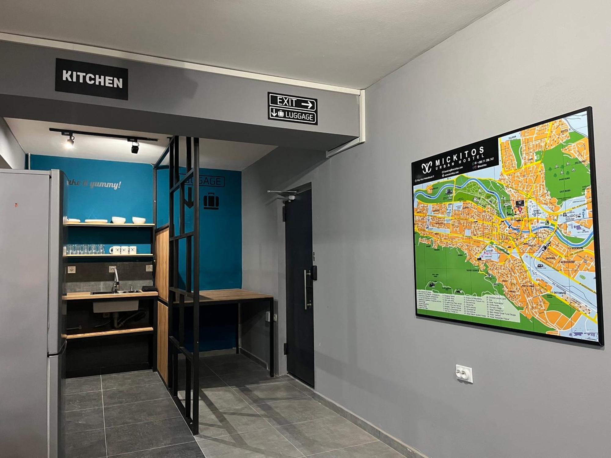 Mickitos Urban Hostel 斯科普里 外观 照片