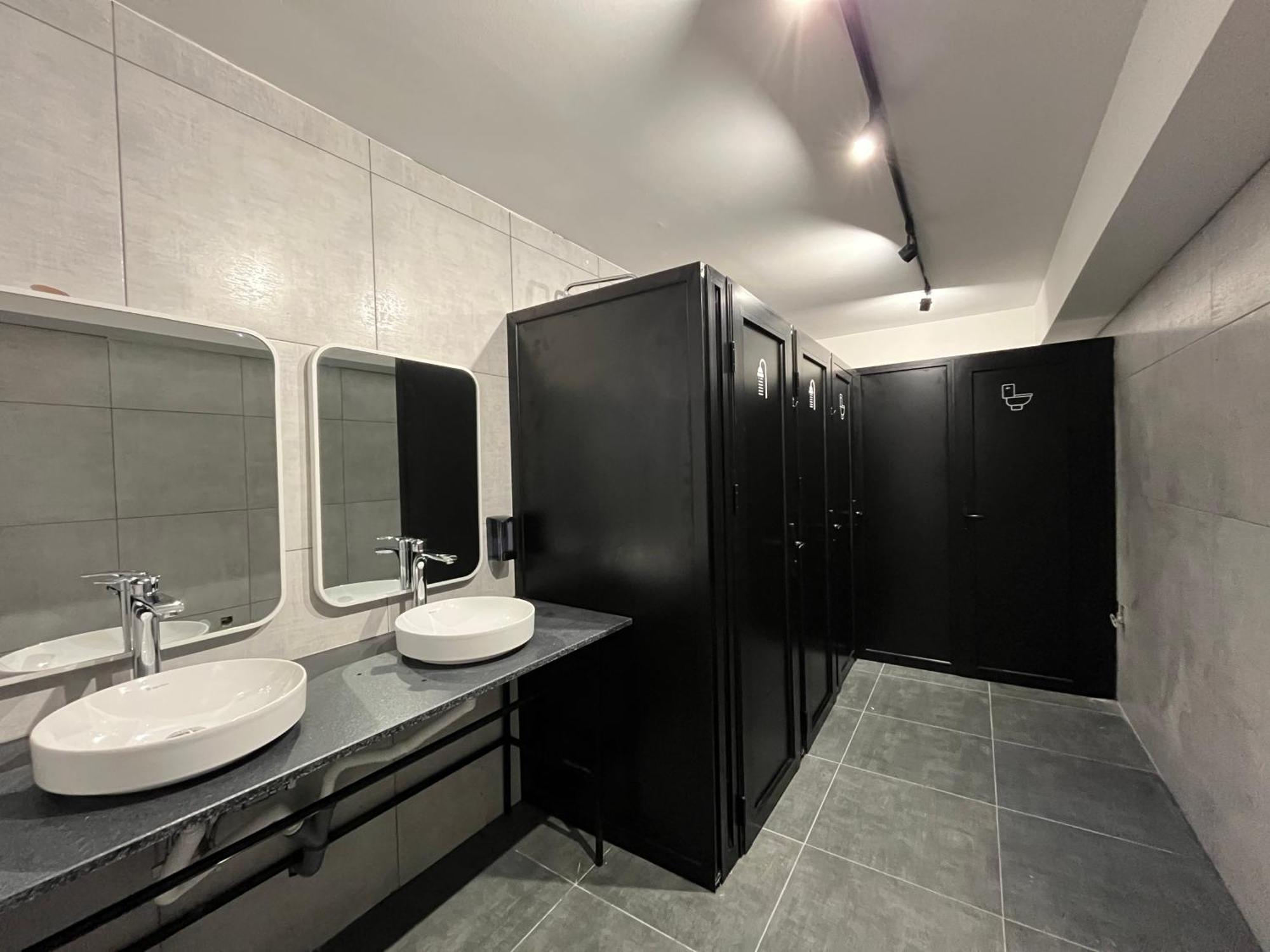 Mickitos Urban Hostel 斯科普里 外观 照片