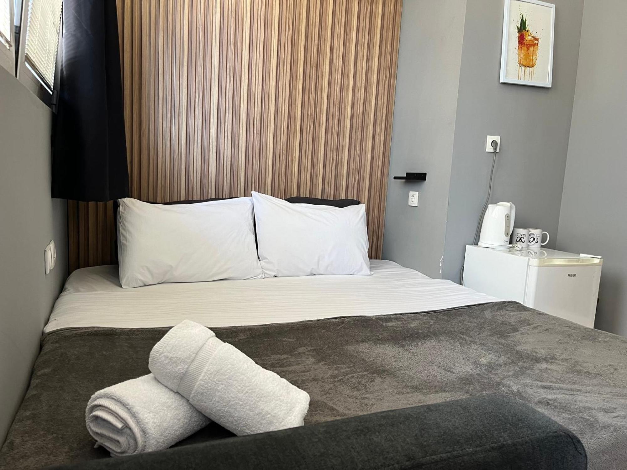 Mickitos Urban Hostel 斯科普里 外观 照片