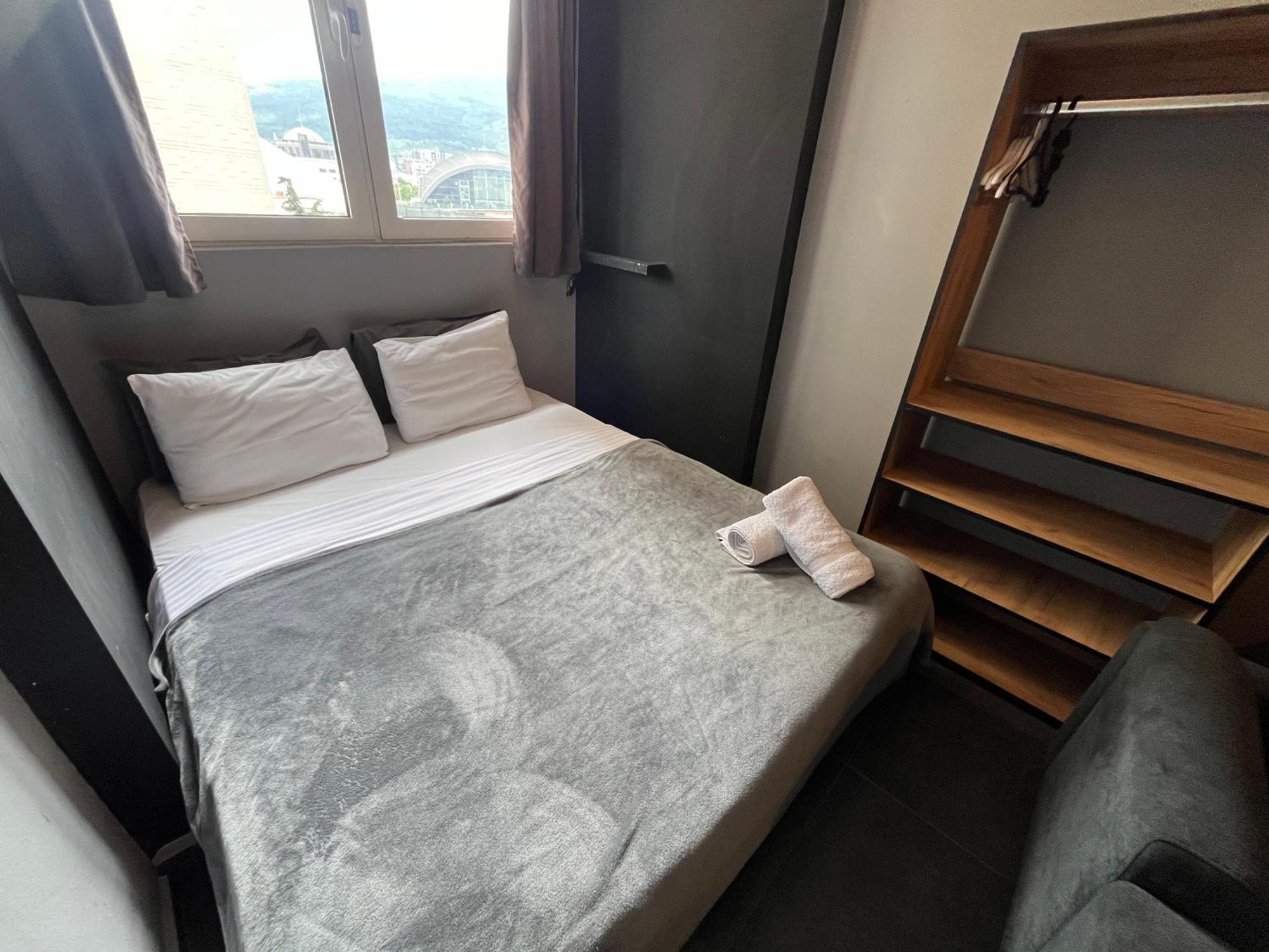 Mickitos Urban Hostel 斯科普里 客房 照片